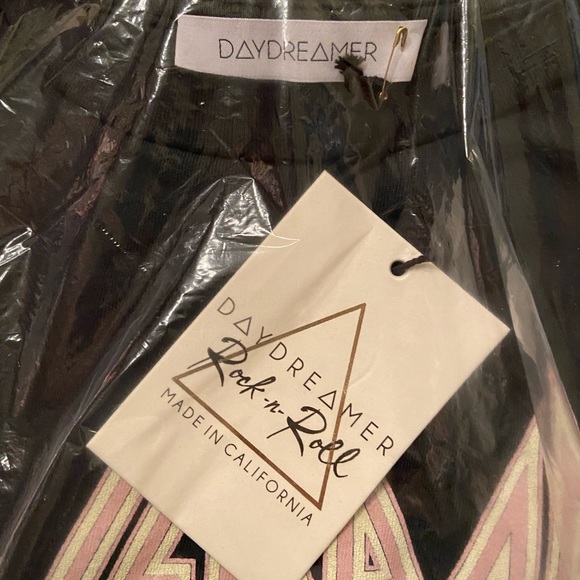 Daydreamer Revolve Def Leopard Oversized Tee Black - Picture 7 of 7